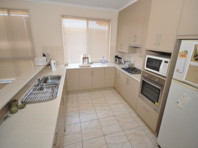 1 Eton Drive, Andrews Farm SA 5114