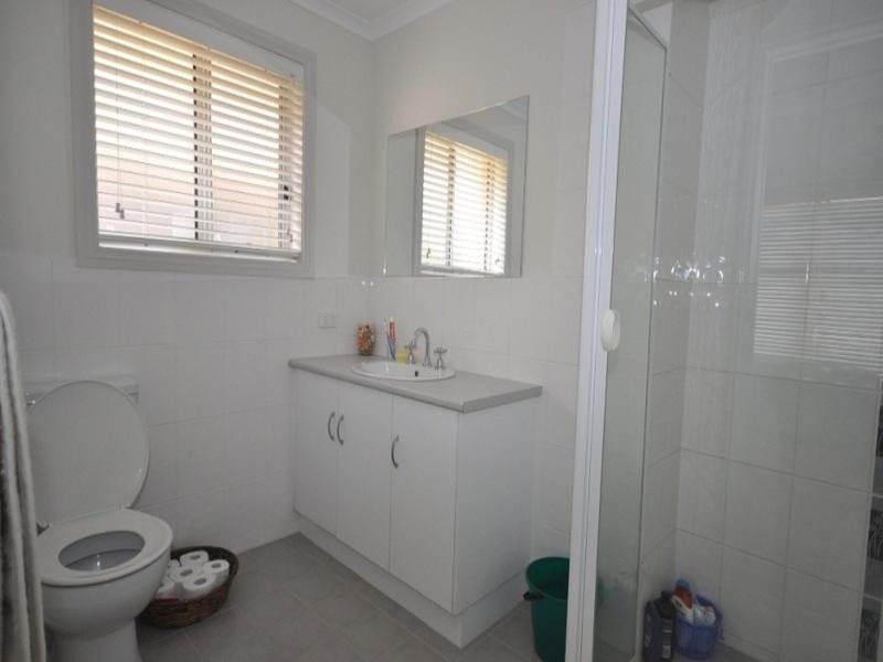 12 Lakeside Drive, Andrews Farm SA 5114