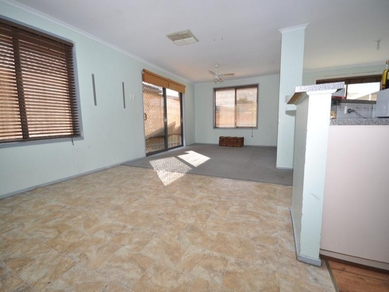 132 Crittenden Road, Andrews Farm SA 5114