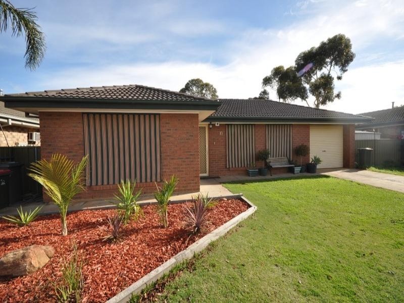 10 Warragal Court, Andrews Farm SA 5114