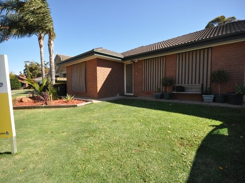 10 Warragal Court, Andrews Farm SA 5114