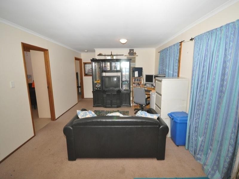 10 Warragal Court, Andrews Farm SA 5114