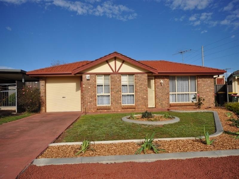 14 Whitehart Close, Blakeview SA 5114