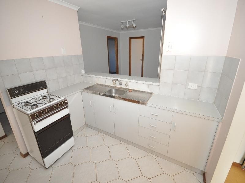 14 Whitehart Close, Blakeview SA 5114