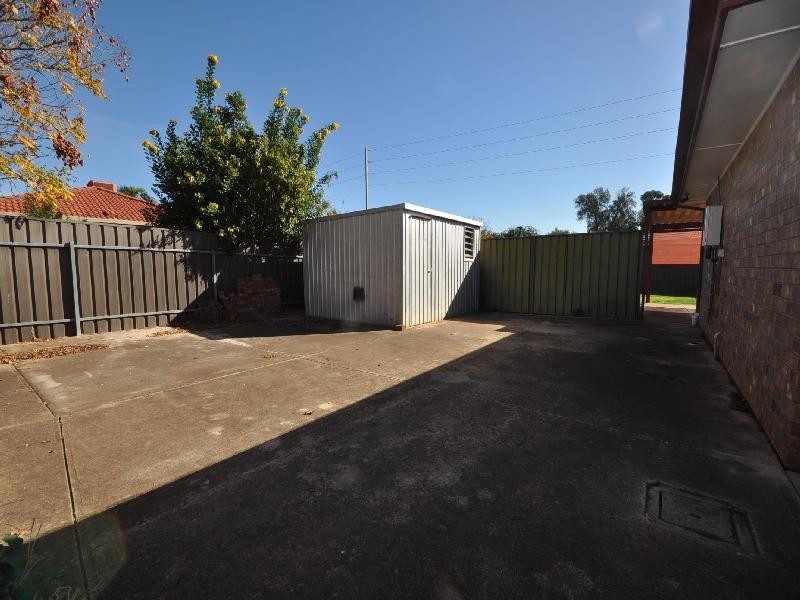 14 Whitehart Close, Blakeview SA 5114