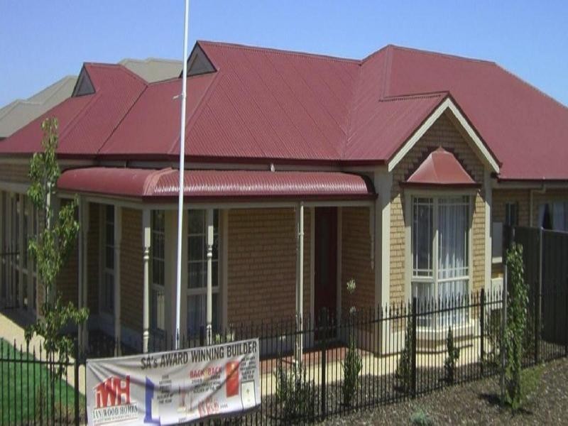 4 Lakeside Drive, Andrews Farm SA 5114