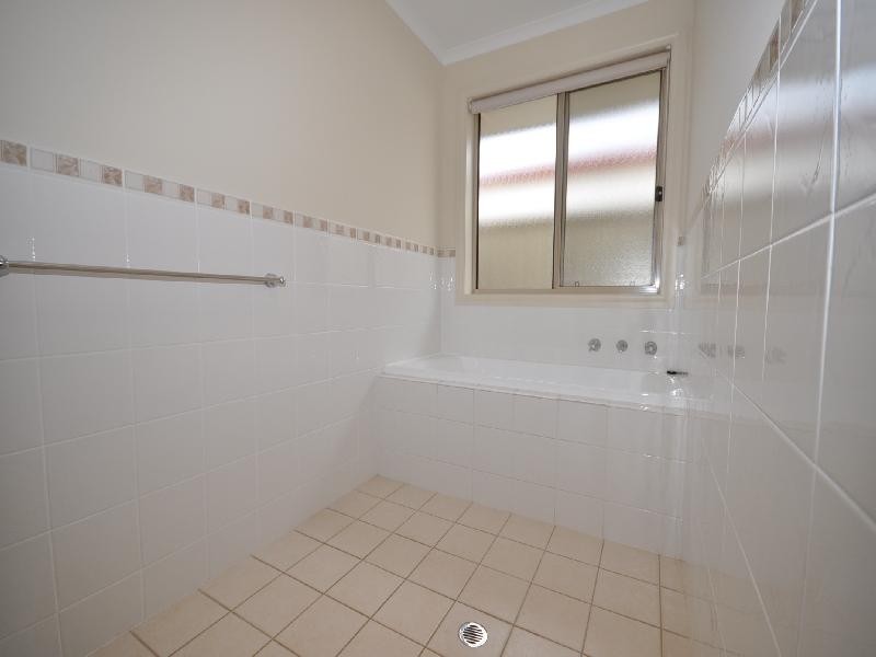 9 Davalan Drive, Munno Para West SA 5115