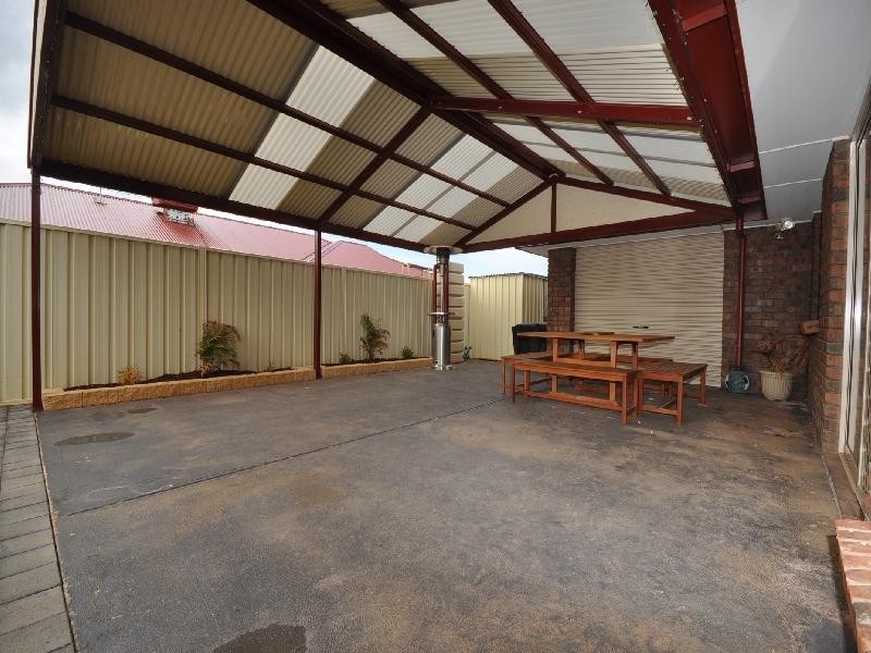 9 Davalan Drive, Munno Para West SA 5115