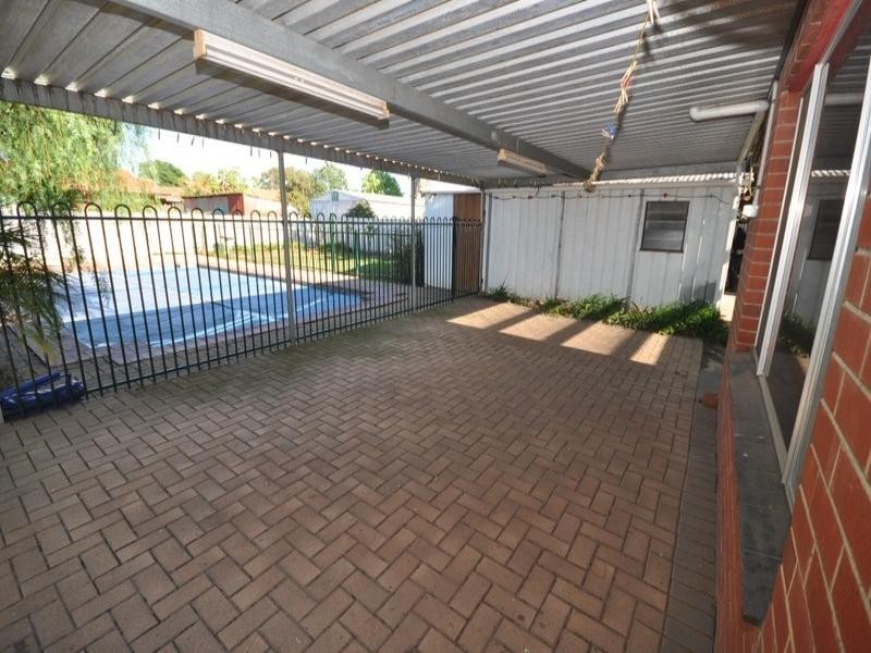 21 Blake Road, Elizabeth South SA 5112