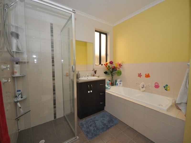 51 Lakeside Drive, Andrews Farm SA 5114