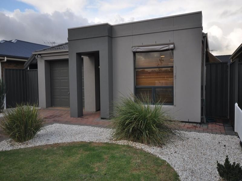 51 Lakeside Drive, Andrews Farm SA 5114