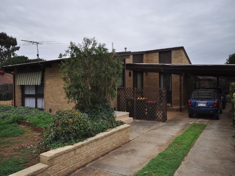 31 Burford Street, Elizabeth Downs SA 5113