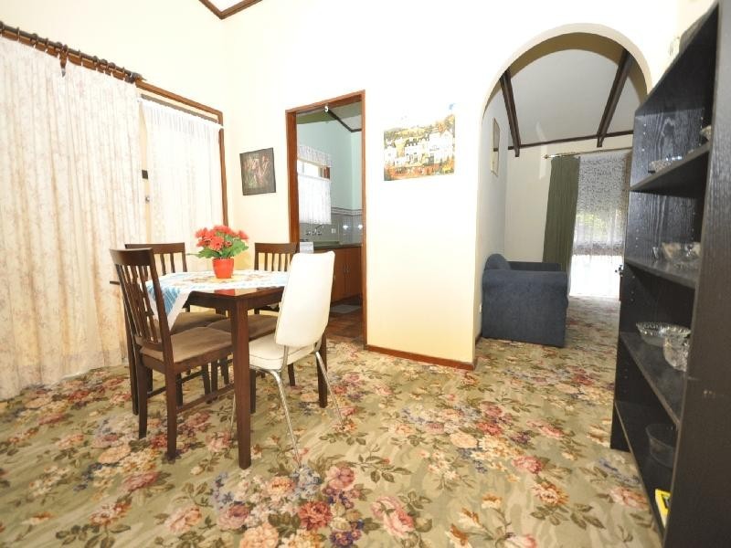 31 Burford Street, Elizabeth Downs SA 5113