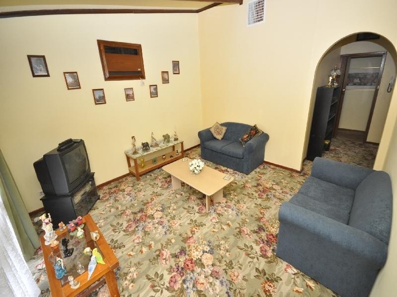 31 Burford Street, Elizabeth Downs SA 5113