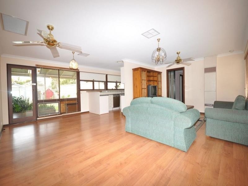 18 Cherry Avenue, North Haven SA 5018