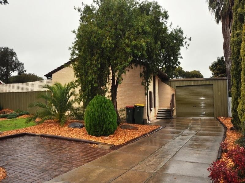 73 Fuller Crescent, Elizabeth East SA 5112