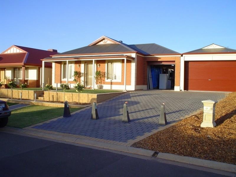 23 Falcon Crescent, Blakeview SA 5114