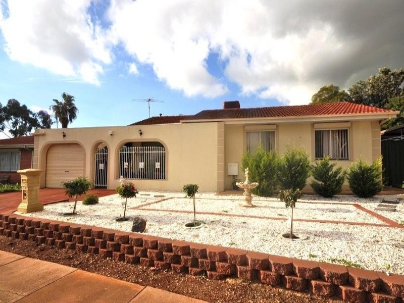 13 Turnworth Street, Elizabeth Downs SA 5113