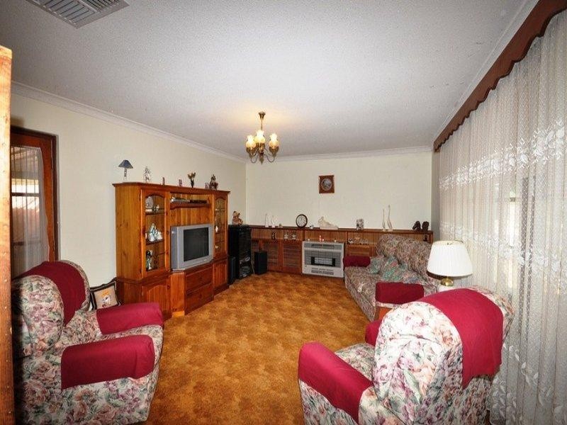 1 Rhus Avenue, Parafield Gardens SA 5107