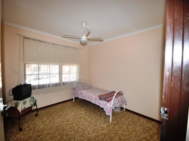 1 Rhus Avenue, Parafield Gardens SA 5107