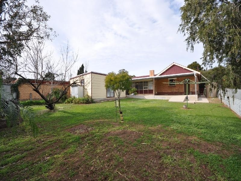 37 Midway Road, Elizabeth East SA 5112