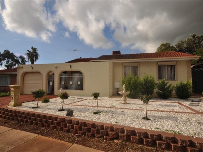 13 Turnworth Street, Elizabeth Downs SA 5113