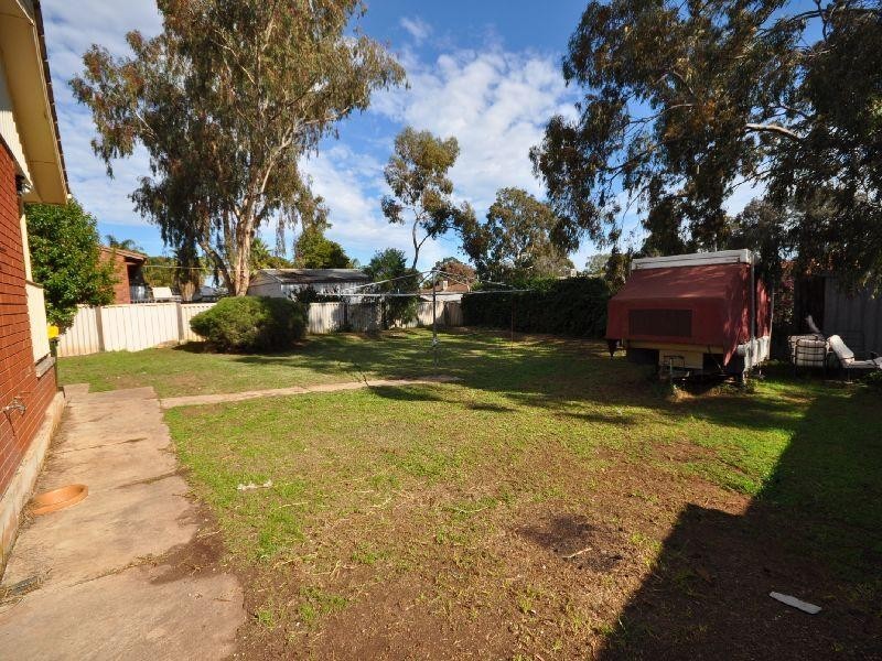 .12 Hawker Crescent, Elizabeth East SA 5112