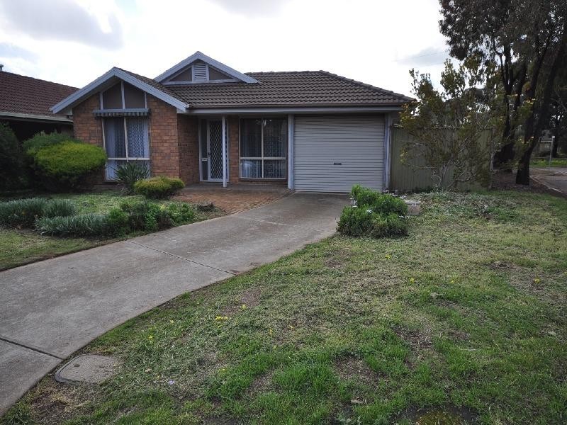 4 Shelter Close, Blakeview SA 5114