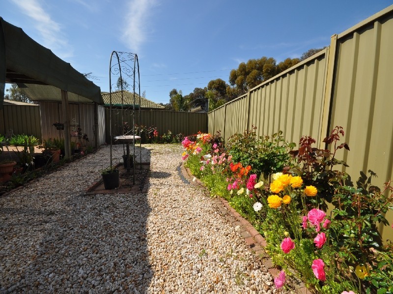 4 Shelter Close, Blakeview SA 5114