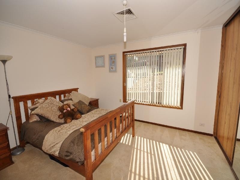 19 Brooker Drive, Hillbank SA 5112