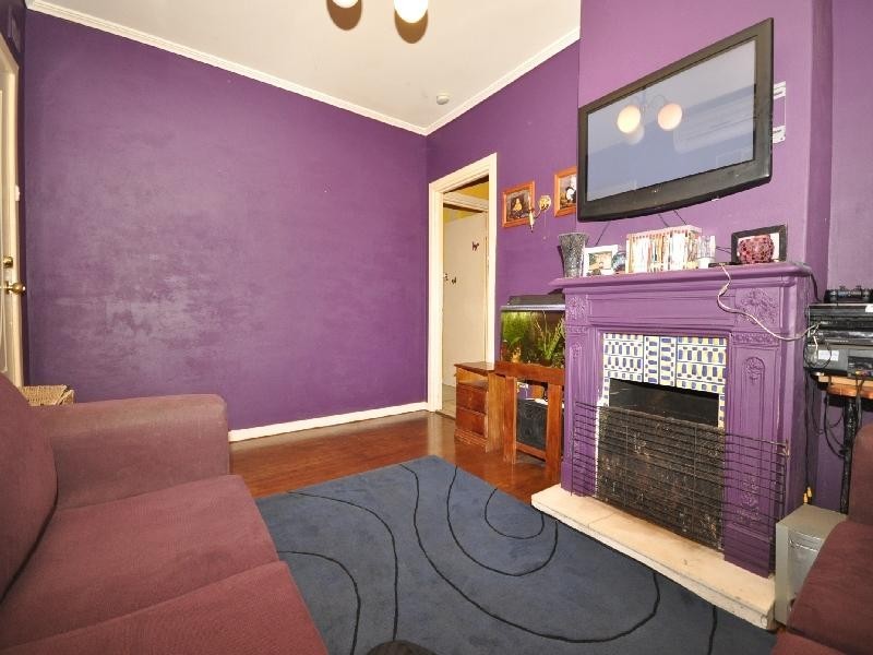 14 Winterbourne Road, Elizabeth Vale SA 5112
