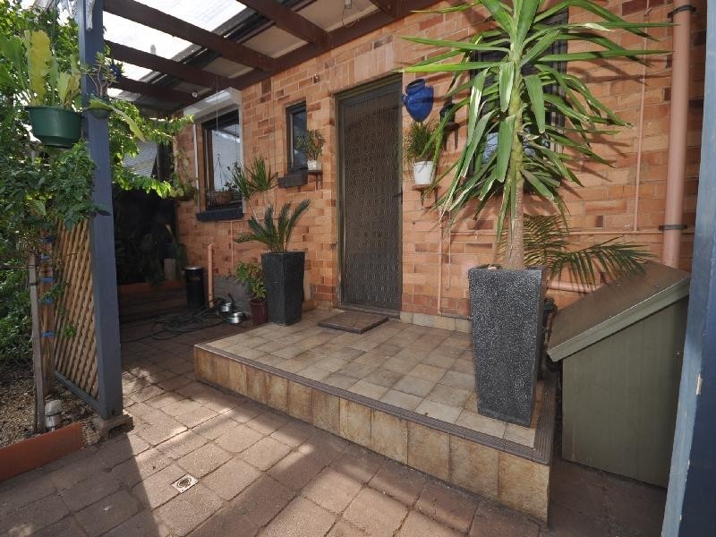 14 Winterbourne Road, Elizabeth Vale SA 5112