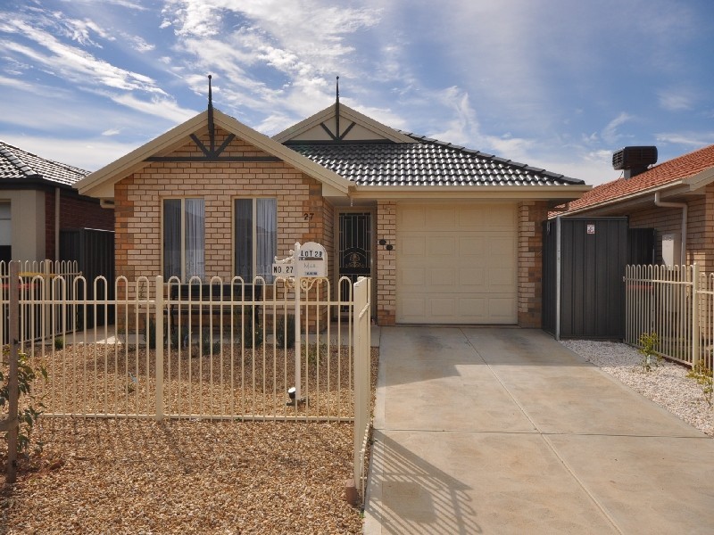 27 Monterey Drive, Munno Para West SA 5115