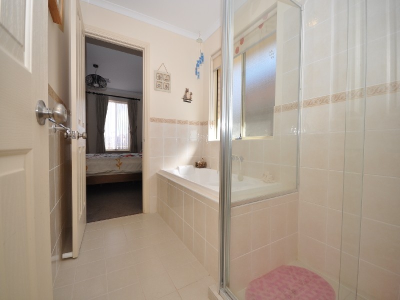 27 Monterey Drive, Munno Para West SA 5115