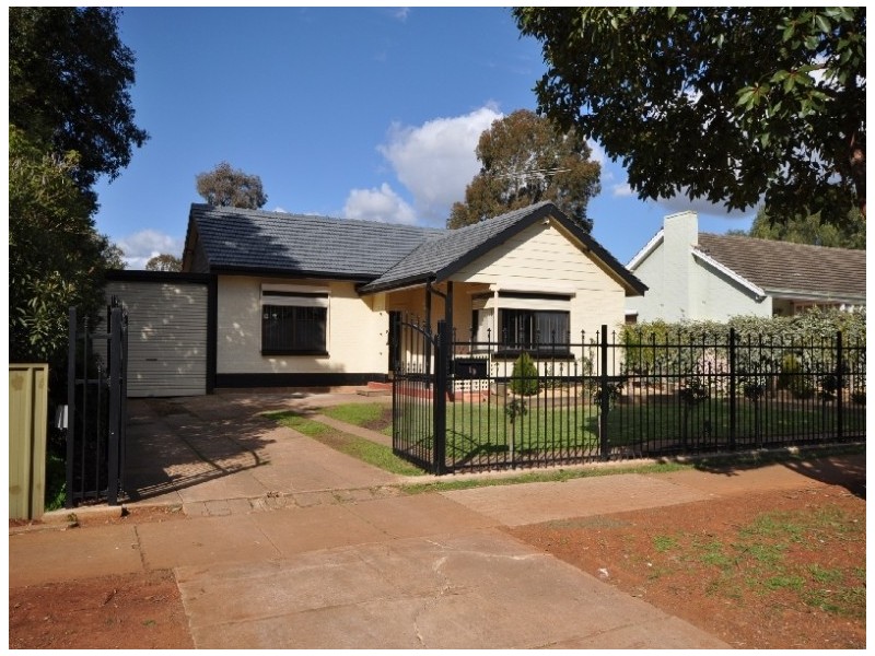 19 Mofflin Road, Elizabeth Grove SA 5112