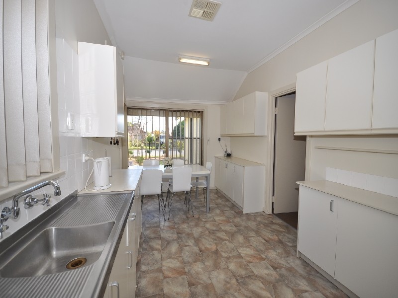 19 Mofflin Road, Elizabeth Grove SA 5112