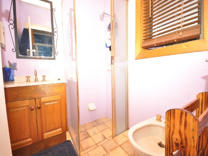 14 Winterbourne Road, Elizabeth Vale SA 5112