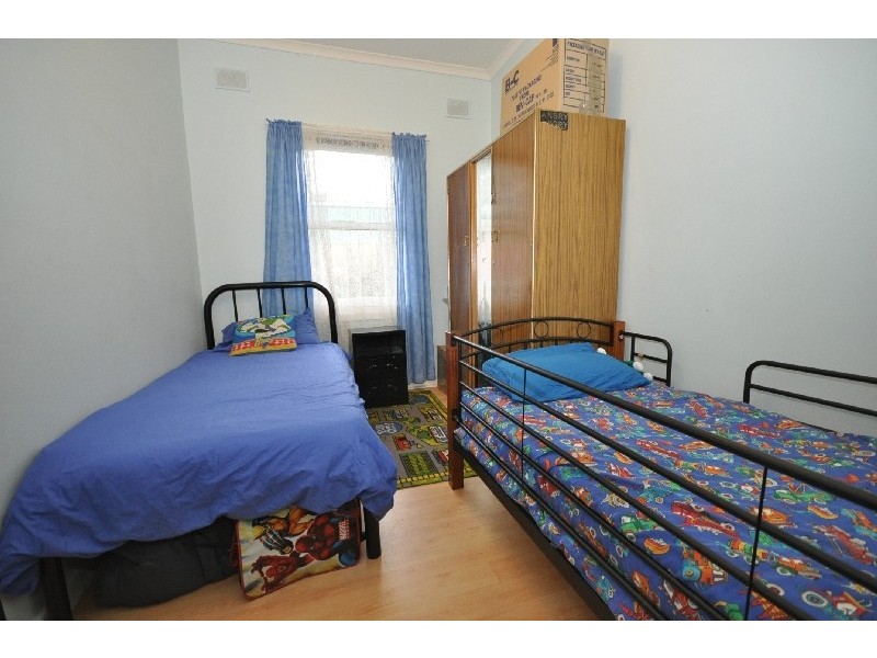 30 Durdin Road, Elizabeth Vale SA 5112