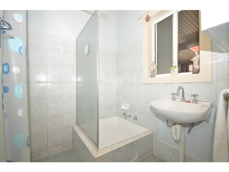 30 Durdin Road, Elizabeth Vale SA 5112