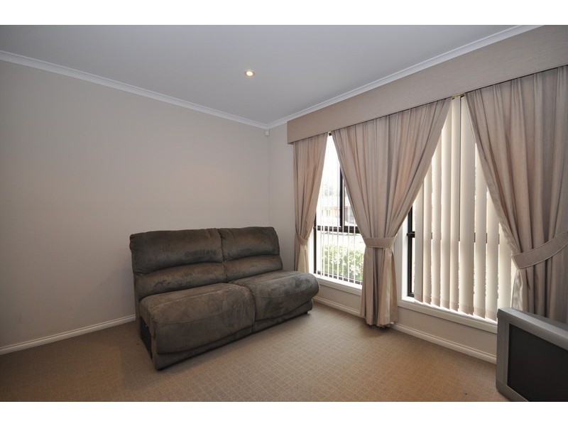 20 Arcadia Drive, Smithfield SA 5114