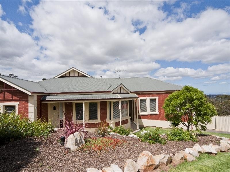 44 Honeysuckle Drive, Hillbank SA 5112