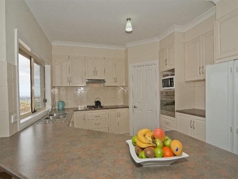 44 Honeysuckle Drive, Hillbank SA 5112