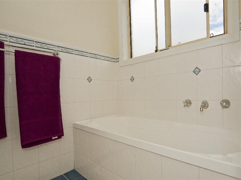 44 Honeysuckle Drive, Hillbank SA 5112