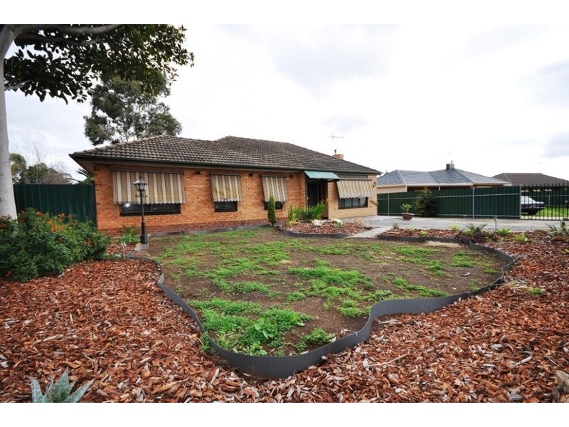 35. Peacock Road, Elizabeth Downs SA 5113
