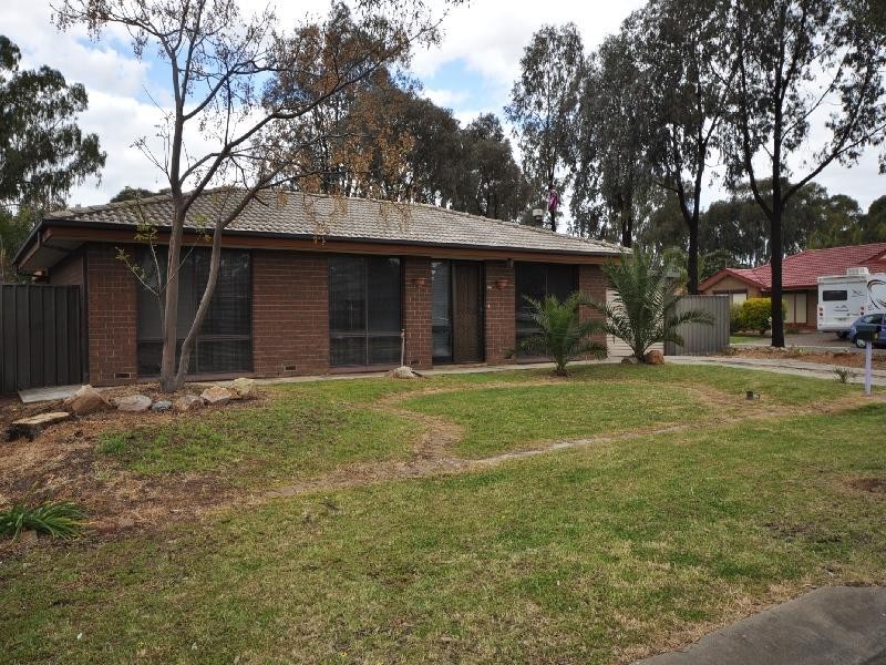 13 Taarnby Drive, Salisbury Downs SA 5108