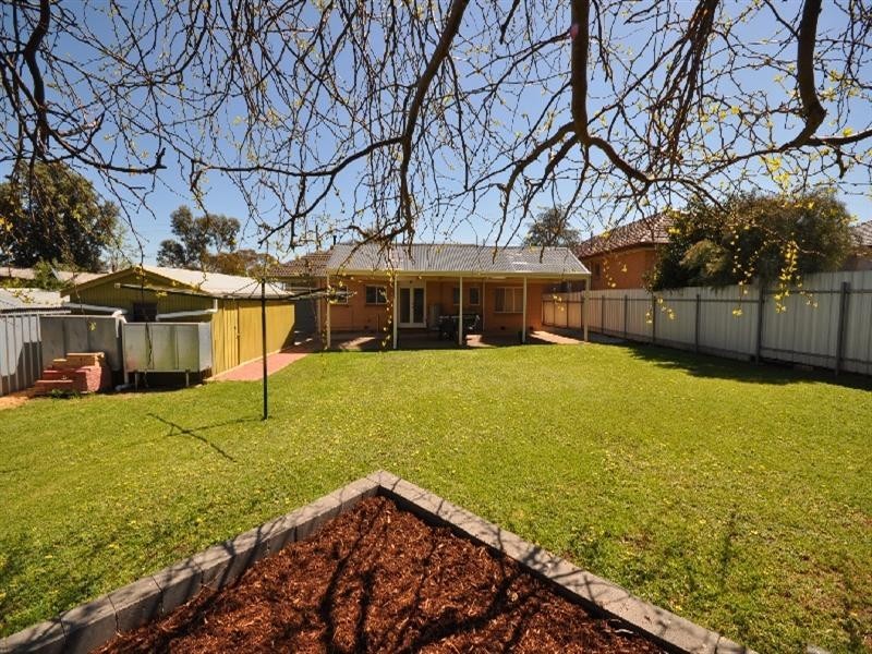 11 Barossa Avenue, Gawler East SA 5118