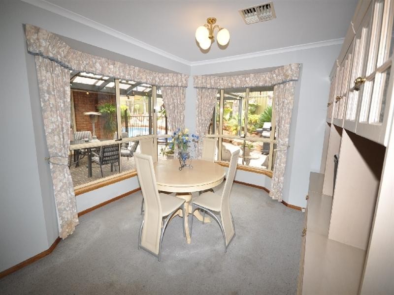 17 Heath Court, Gulfview Heights SA 5096