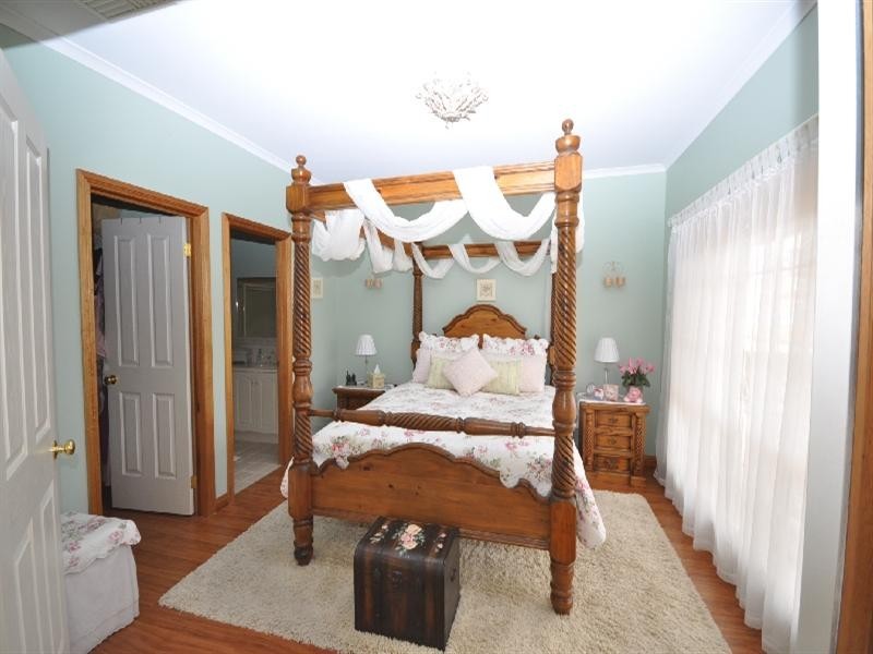 8 Lancelot Street, Blakeview SA 5114