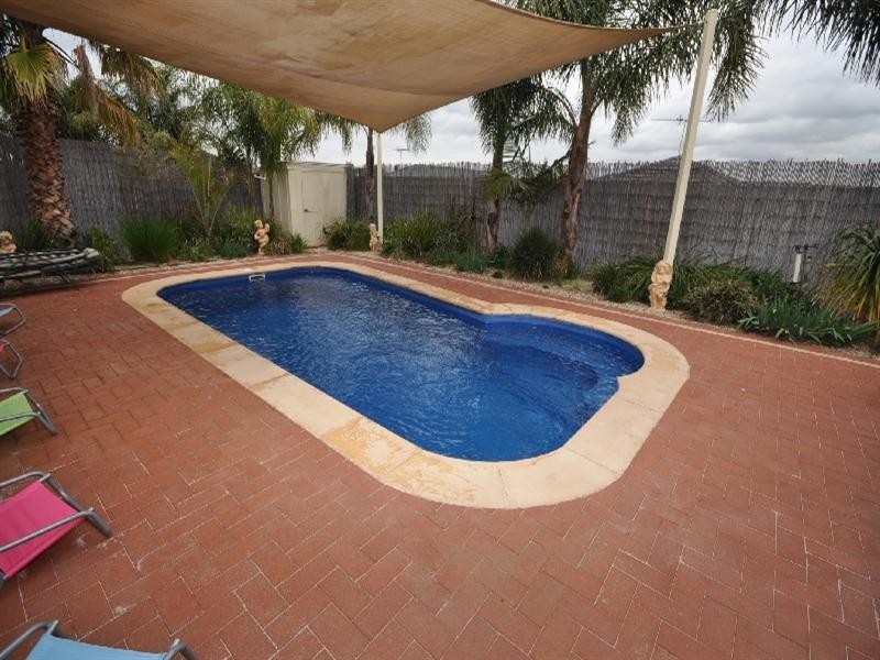 8 Lancelot Street, Blakeview SA 5114