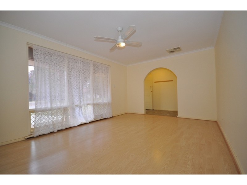 16 Denver Drive, Parafield Gardens SA 5107